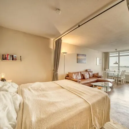- Haus G, App 0g0704 * هايليغنهافن